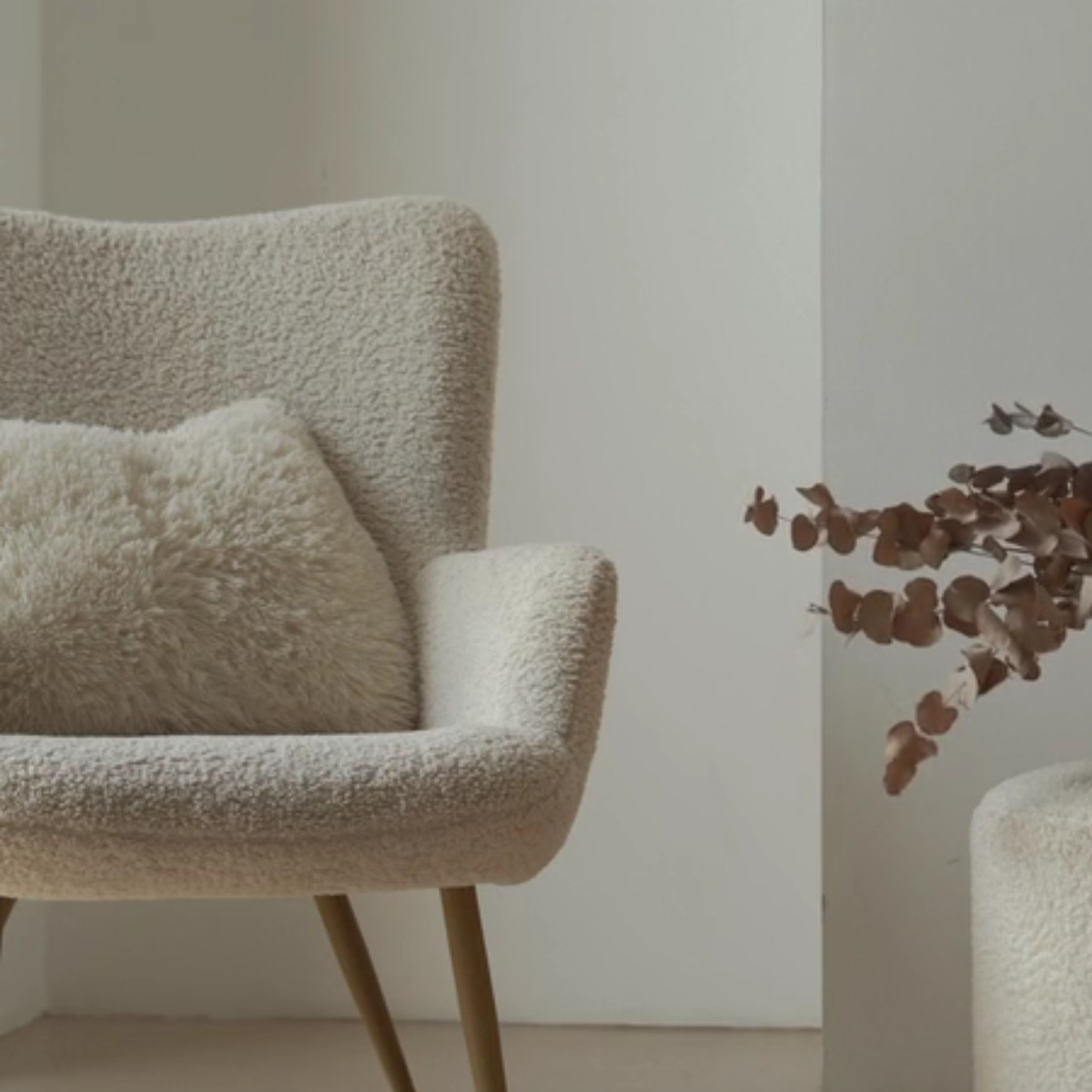 Style Meets Comfort Mavis Furniture PMax-1200x1200px-PerformanceMaxSquare