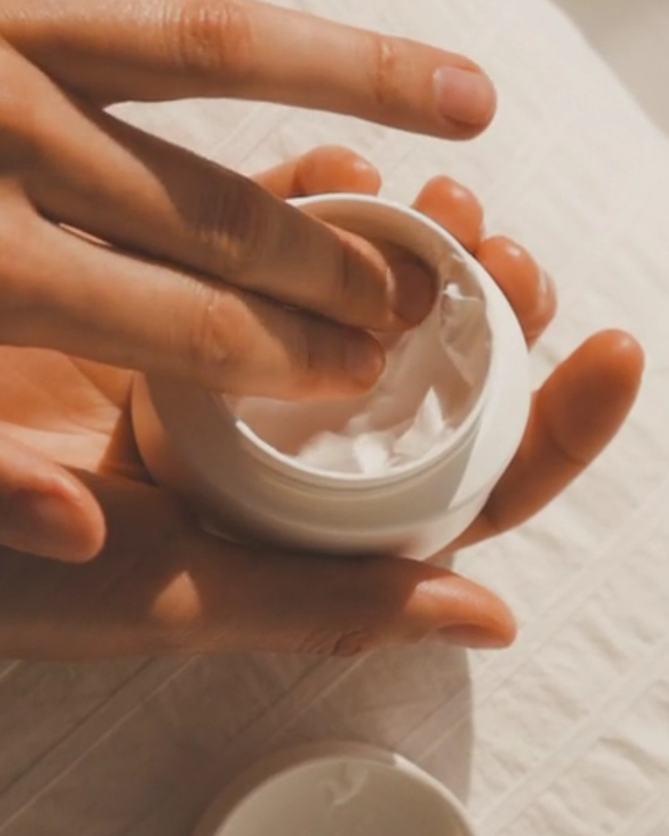 Blush on Sale Yori Beauty Products PMax-960x1200px-PerformanceMaxPortrait